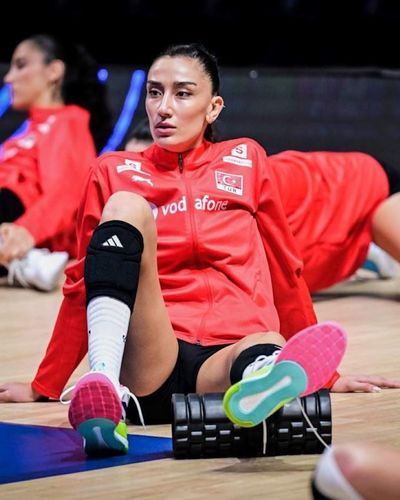 Hande Baladın seksi ifşa fotoğrafı 115