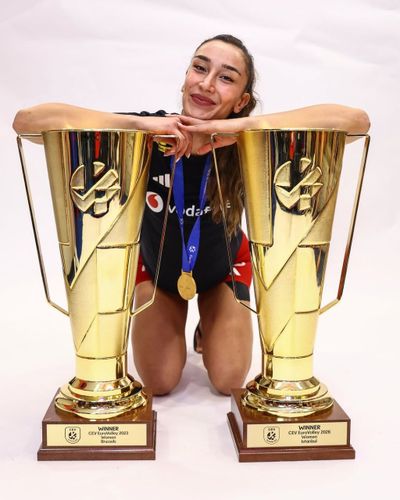 Hande Baladın seksi ifşa fotoğrafı 136