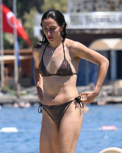 Hande Baladın seksi ifşa fotoğrafı 492