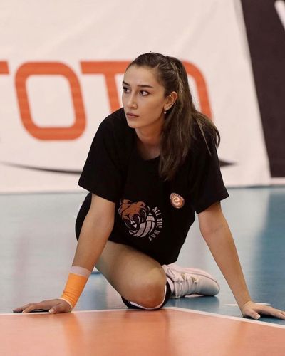 Hande Baladın seksi ifşa fotoğrafı 37