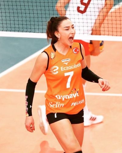 Hande Baladın seksi ifşa fotoğrafı 54