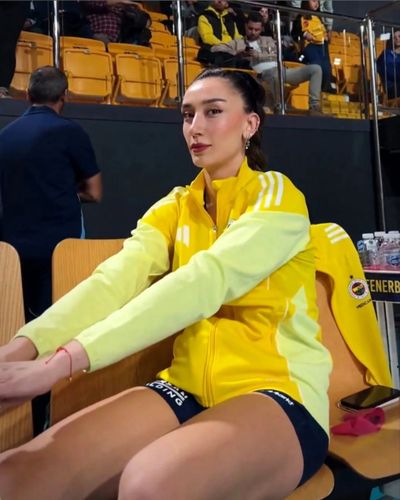 Hande Baladın seksi ifşa fotoğrafı 5