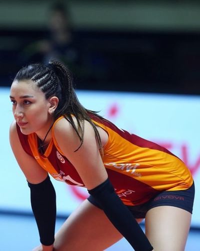 Hande Baladın seksi ifşa fotoğrafı 92