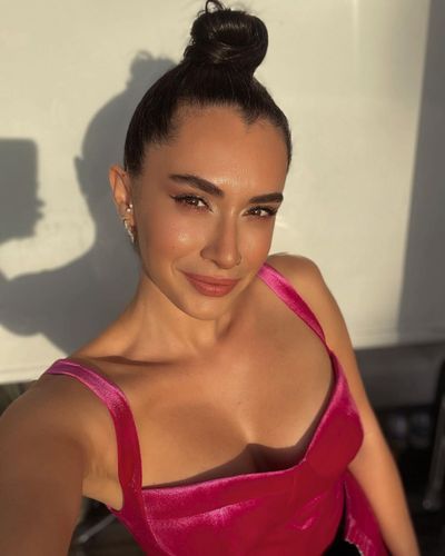 Hande Doğandemir seksi ifşa fotoğrafı 117