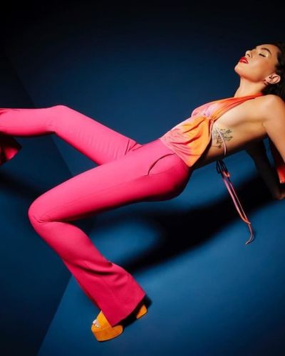 Hande Doğandemir seksi ifşa fotoğrafı 177