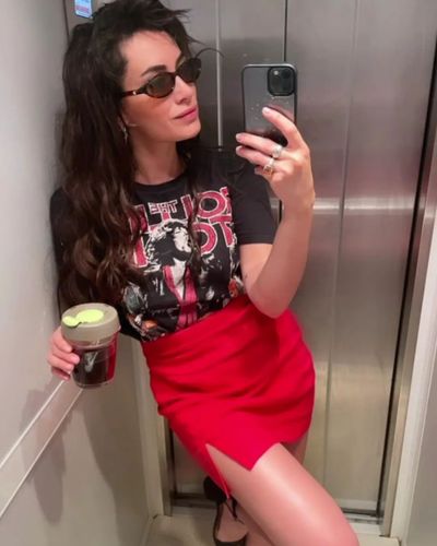 Hande Doğandemir seksi ifşa fotoğrafı 200