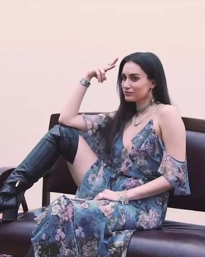 Hande Doğandemir seksi ifşa fotoğrafı 34953