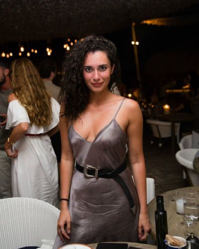 Hande Doğandemir seksi ifşa fotoğrafı 34915
