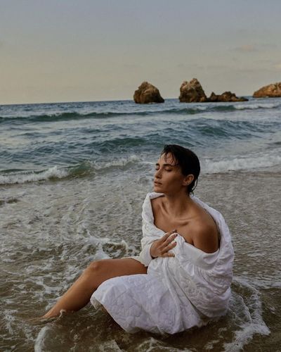 Hande Doğandemir seksi ifşa fotoğrafı 27