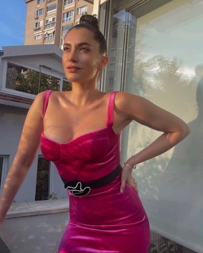 Hande Doğandemir seksi ifşa fotoğrafı 28
