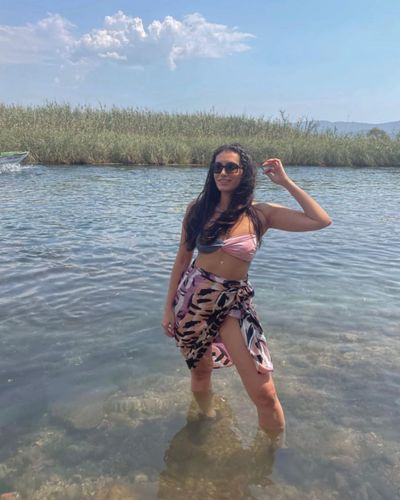 Hande Doğandemir seksi ifşa fotoğrafı 31
