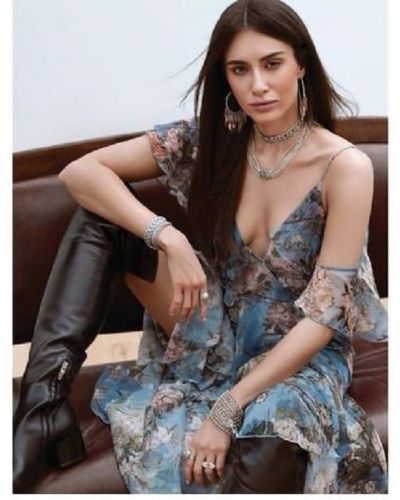 Hande Doğandemir seksi ifşa fotoğrafı 34600