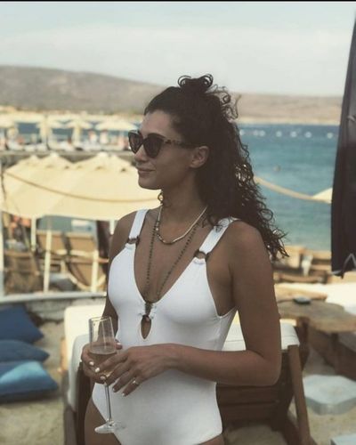 Hande Doğandemir seksi ifşa fotoğrafı 34589