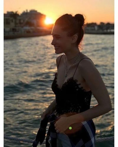 Hande Doğandemir seksi ifşa fotoğrafı 34509
