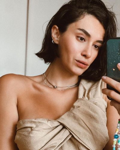 Hande Doğandemir seksi ifşa fotoğrafı 34504