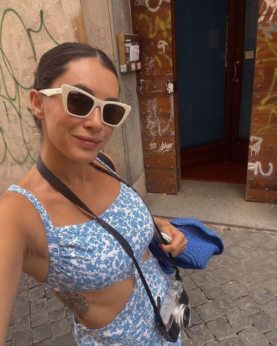 Hande Doğandemir seksi ifşa fotoğrafı 35