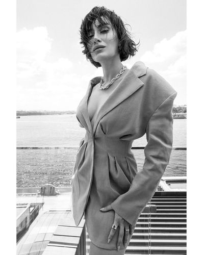Hande Doğandemir seksi ifşa fotoğrafı 34393