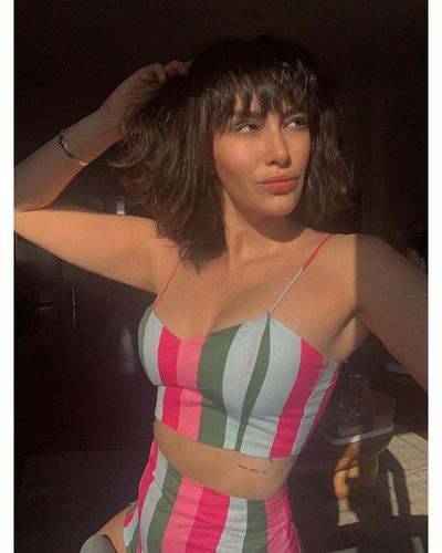 Hande Doğandemir seksi ifşa fotoğrafı 34389