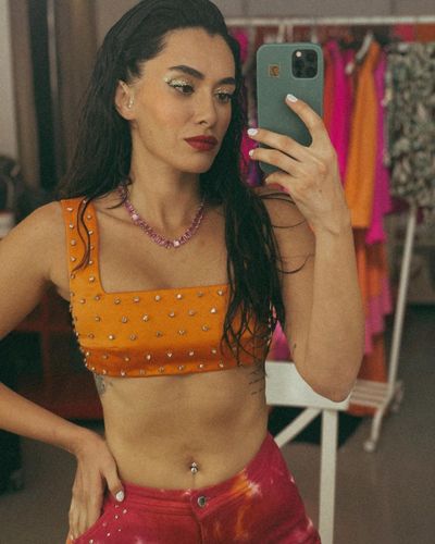 Hande Doğandemir seksi ifşa fotoğrafı 38