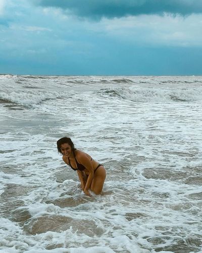 Hande Doğandemir seksi ifşa fotoğrafı 409