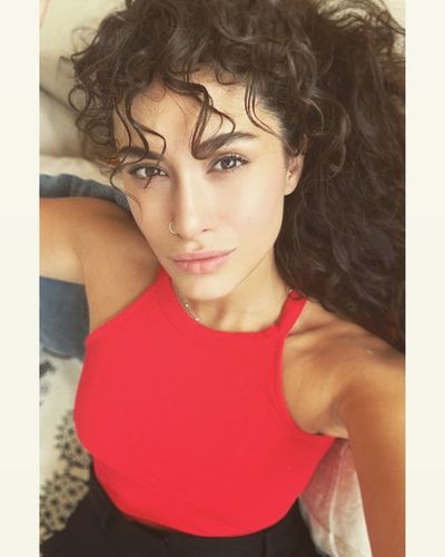Hande Doğandemir seksi ifşa fotoğrafı 425