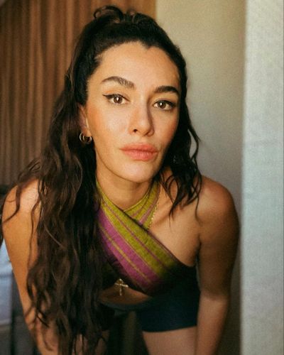Hande Doğandemir seksi ifşa fotoğrafı 43