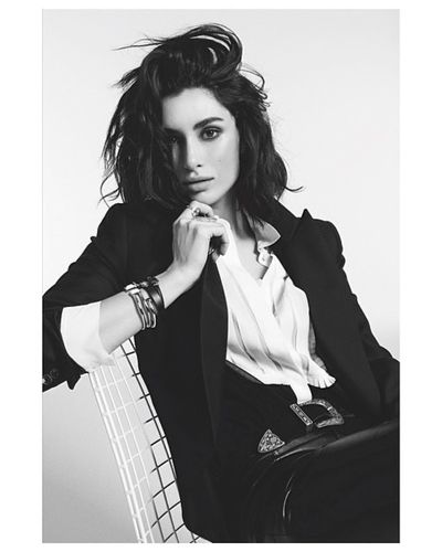 Hande Doğandemir seksi ifşa fotoğrafı 444