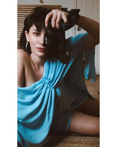 Hande Doğandemir seksi ifşa fotoğrafı 486