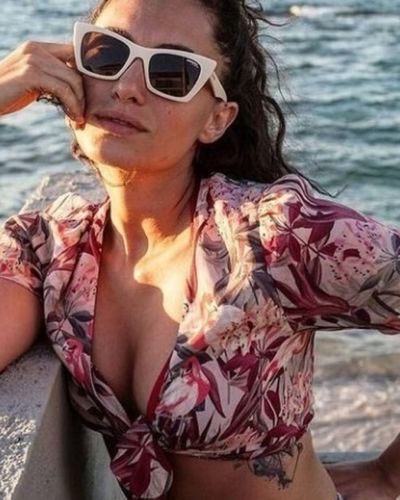 Hande Doğandemir seksi ifşa fotoğrafı 493