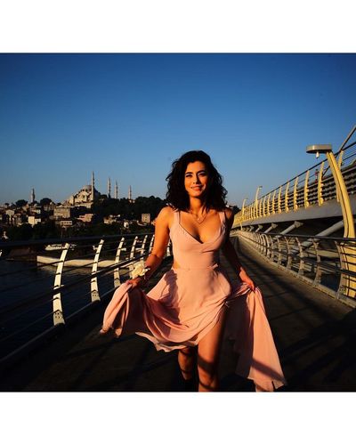 Hande Doğandemir seksi ifşa fotoğrafı 499
