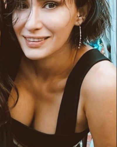 Hande Doğandemir seksi ifşa fotoğrafı 507
