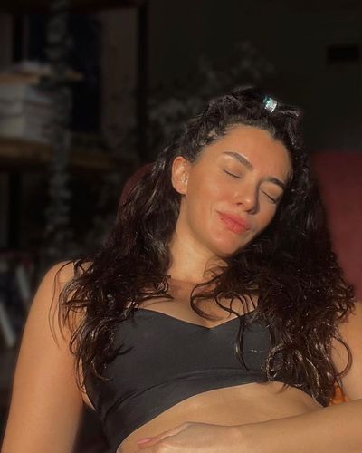 Hande Doğandemir seksi ifşa fotoğrafı 553