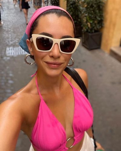 Hande Doğandemir seksi ifşa fotoğrafı 554