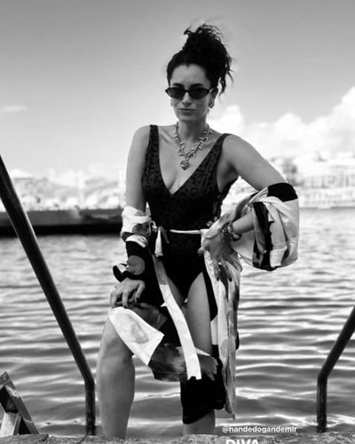 Hande Doğandemir seksi ifşa fotoğrafı 571