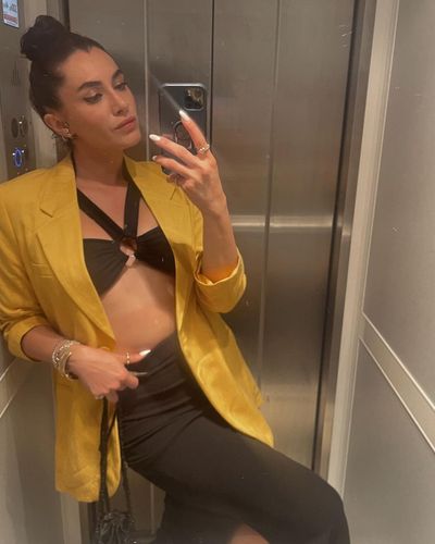 Hande Doğandemir seksi ifşa fotoğrafı 597