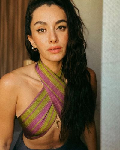 Hande Doğandemir seksi ifşa fotoğrafı 59