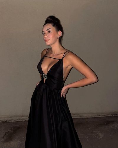 Hande Doğandemir seksi ifşa fotoğrafı 69