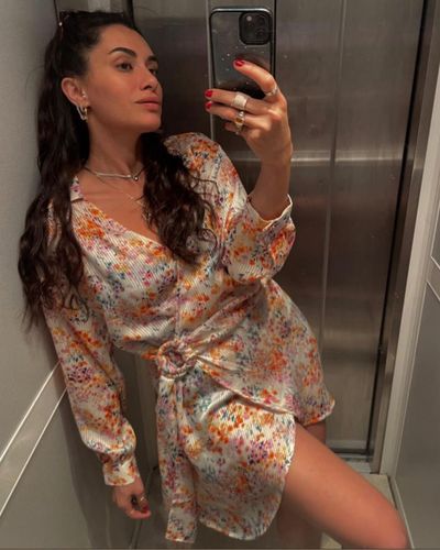 Hande Doğandemir seksi ifşa fotoğrafı 70
