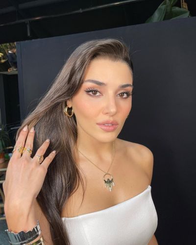 Hande Ercel seksi ifşa fotoğrafı 81755