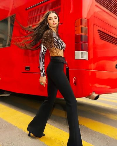Hande Ercel seksi ifşa fotoğrafı 81725
