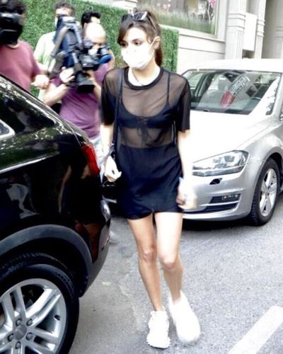 Hande Ercel seksi ifşa fotoğrafı 81634