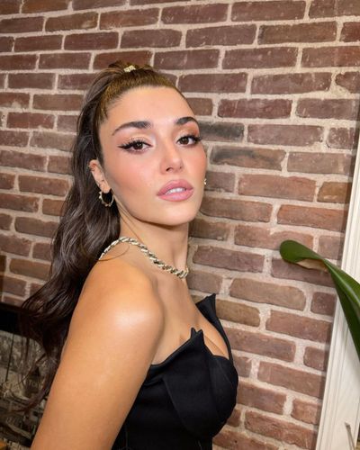 Hande Ercel seksi ifşa fotoğrafı 81621