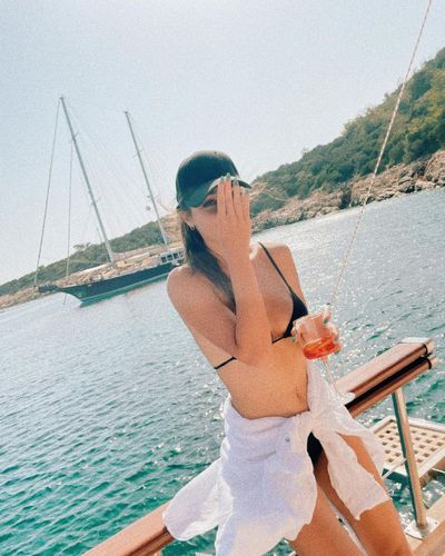 Hande Ercel seksi ifşa fotoğrafı 81532