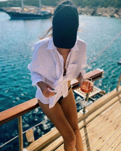 Hande Ercel seksi ifşa fotoğrafı 81526