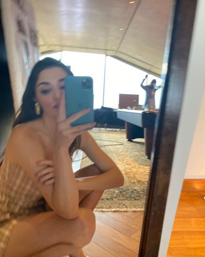 Hande Ercel seksi ifşa fotoğrafı 81521