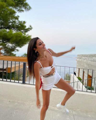 Hande Ercel seksi ifşa fotoğrafı 81490