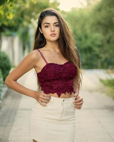 Hande Ercel seksi ifşa fotoğrafı 81375