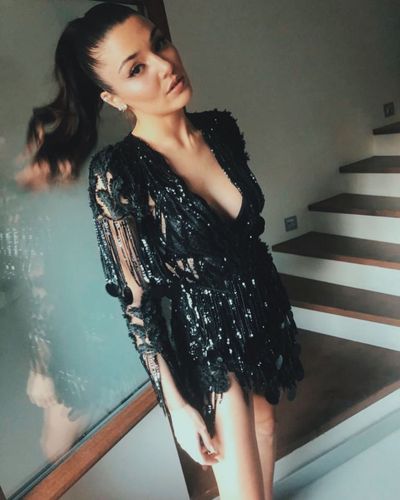 Hande Ercel seksi ifşa fotoğrafı 81327