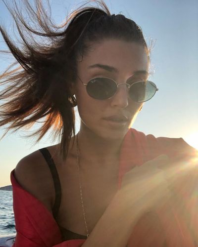 Hande Ercel seksi ifşa fotoğrafı 81325