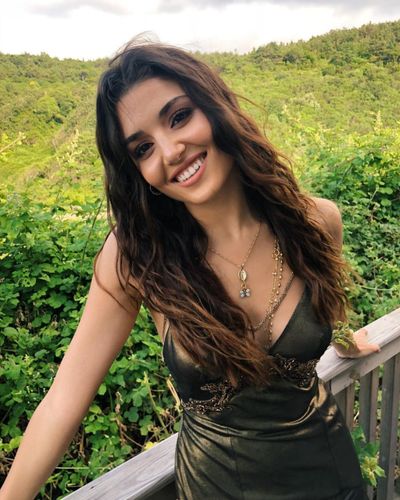Hande Ercel seksi ifşa fotoğrafı 81280